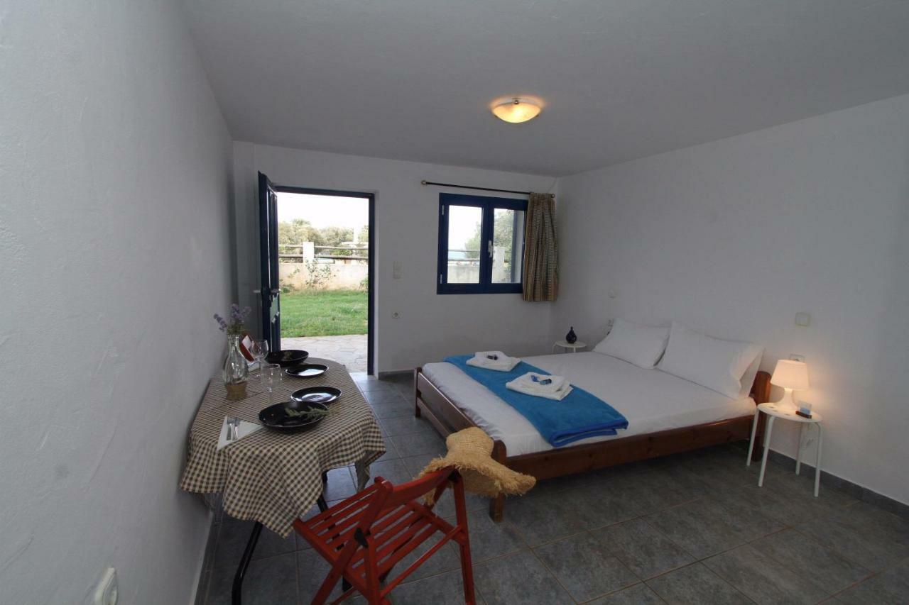 Mantilida Villa & Studio Kíssamos Eksteriør bilde